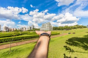 Leia mais sobre o artigo Roteiro de Entretenimento no Paraná: Passeios, Shows e Diversão Garantida
