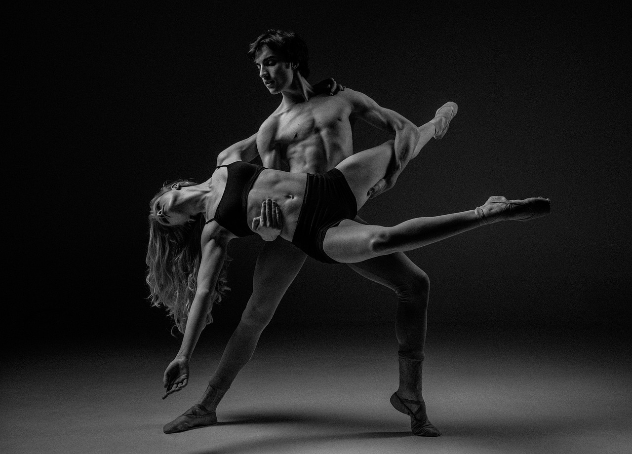 No momento, você está visualizando Caxangá Dança: História, Passos e Origem
