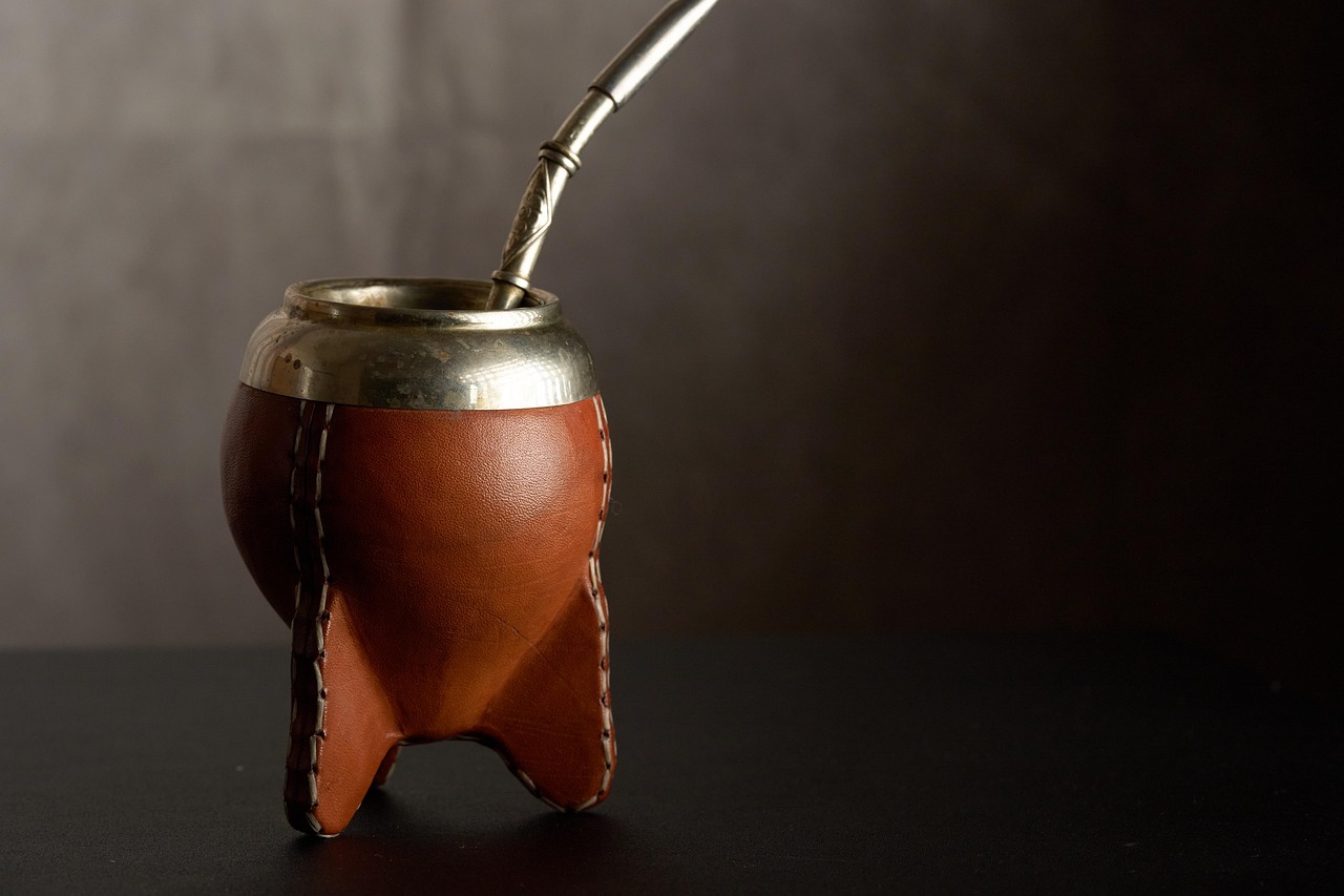 No momento, você está visualizando Chá Mate Tem Cafeína? Saiba a Verdade