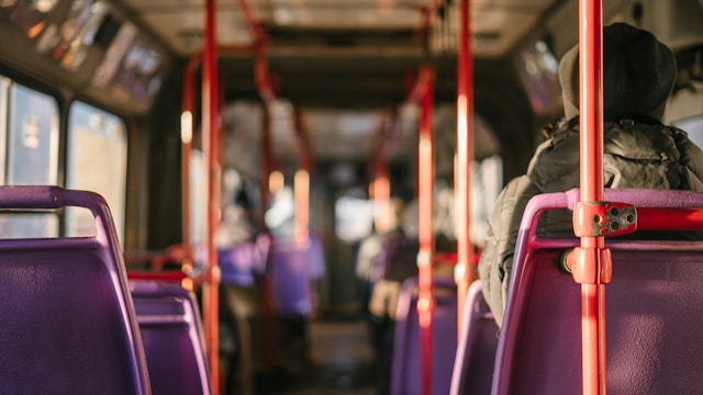 No momento, você está visualizando 5 dicas eficientes para economizar no transporte do dia a dia