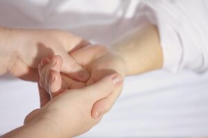 Leia mais sobre o artigo Como Fazer Massagem: Técnicas e Dicas