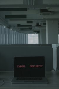 Leia mais sobre o artigo Como economizar na proteção digital sem abrir mão da segurança