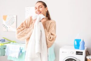 Leia mais sobre o artigo Revolucione sua rotina: práticas incríveis para cuidar de suas roupas!