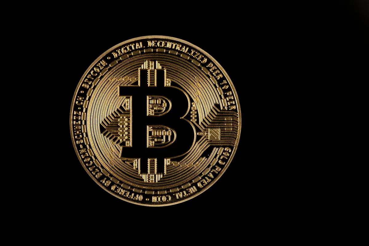 No momento, você está visualizando Como usar criptomoedas para pagar serviços e enviar dinheiro com praticidade